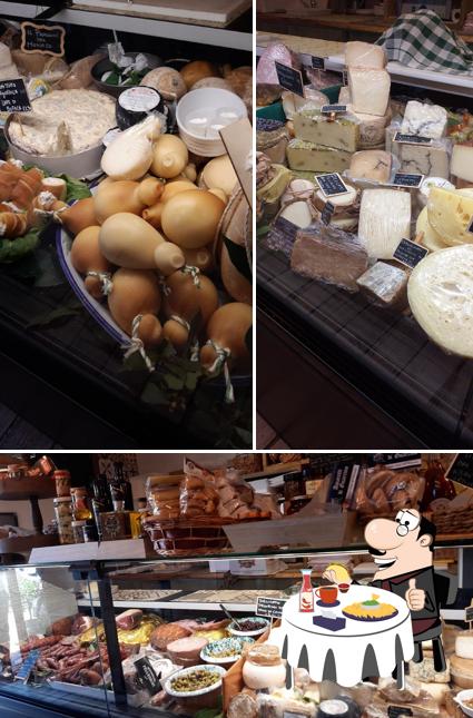 Piatto di formaggi al Bruna Cucina & Bottega