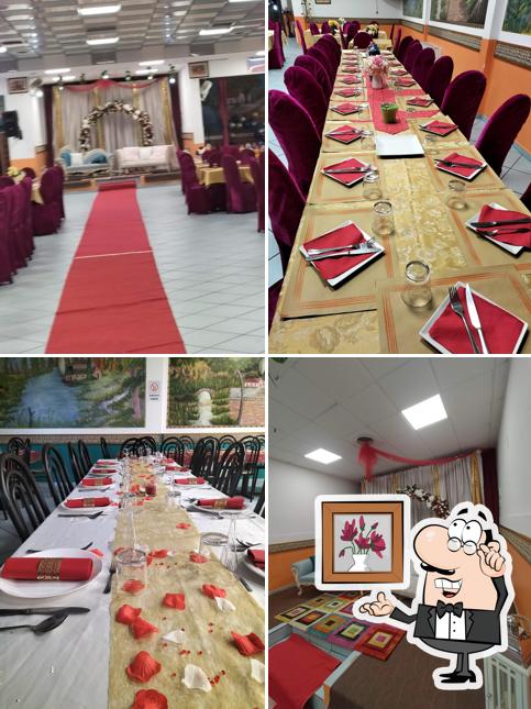 Dai un'occhiata agli interni di Haveli ristorante