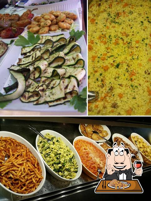 Ordina tra le molte varianti di pizza