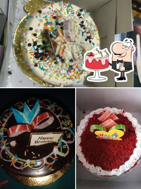 Red velvet cake at Cake & Flower