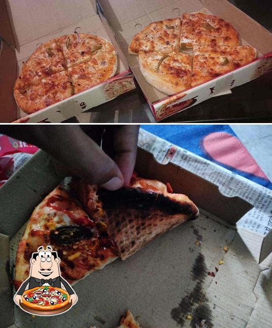 Get pizza at Pizza Club