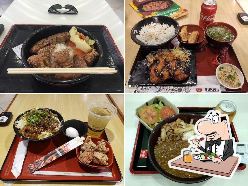 Platos en Sukiya Barra Funda