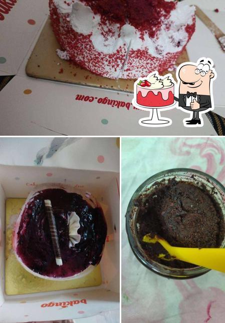 Red velvet cake at Bakingo