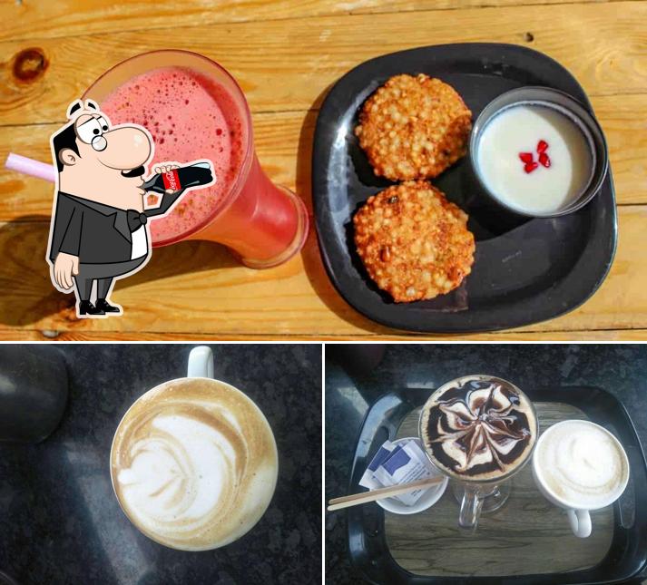 The image of drink and food at Cafe Hours