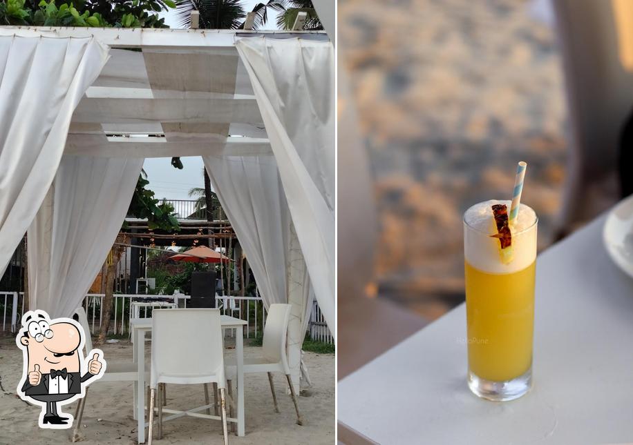 Here's a picture of THE WHITE GOA, MORJIM