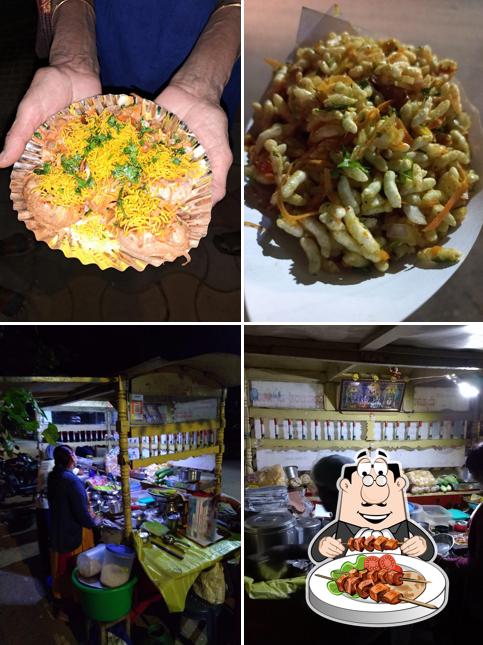 Among different things one can find food and interior at Mysore Shetty Churmuri