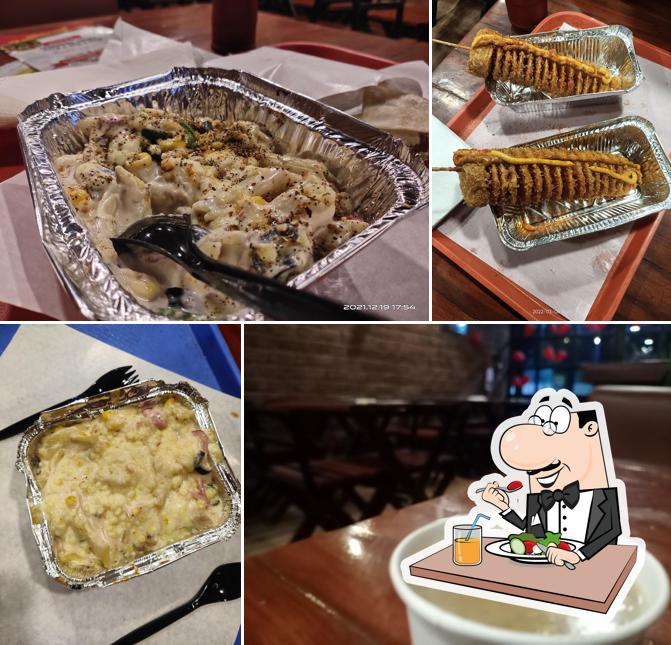 Food at Chicago delights