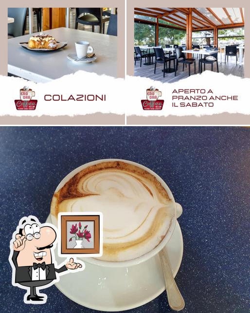 Questa è la foto che raffigura la interni e bevanda di ERAORA CAFÈ