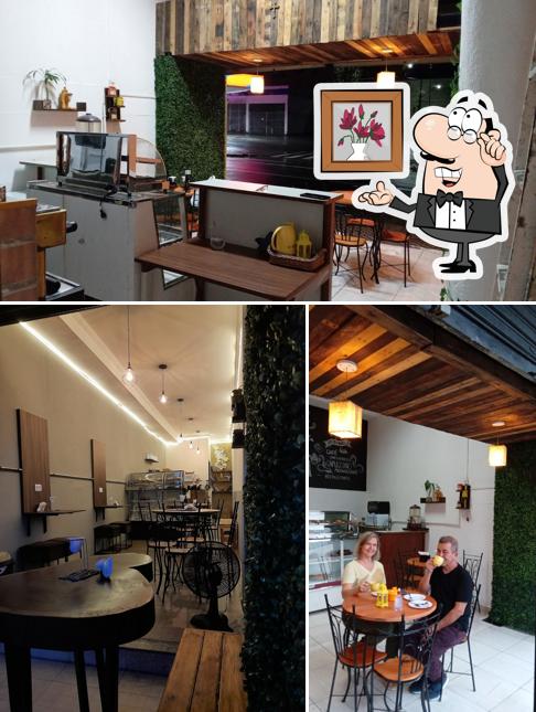 Veja imagens do interior do Cafeteria Lumi