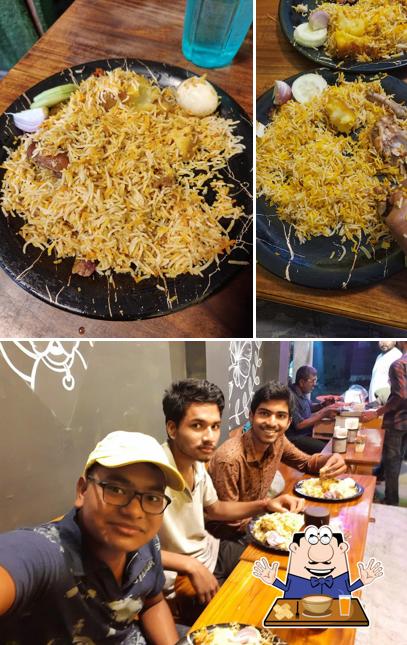 The image of Dada Boudi Biriyani’s food and beverage