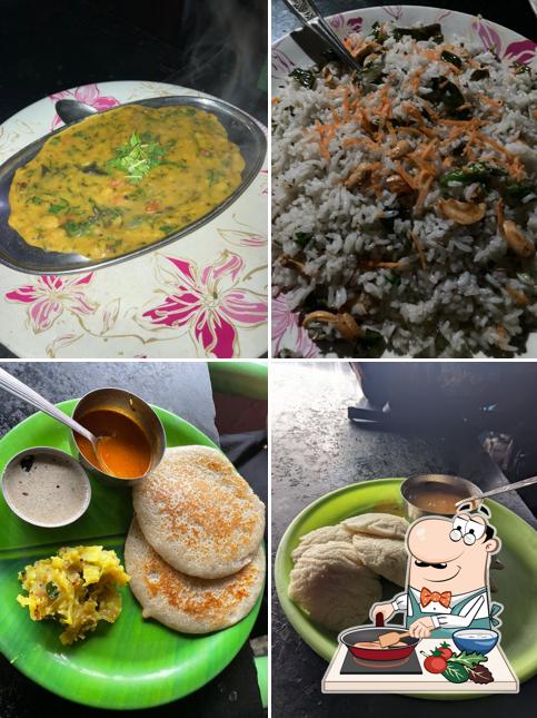 Chicken curry at Sri Dyavamma Hotel