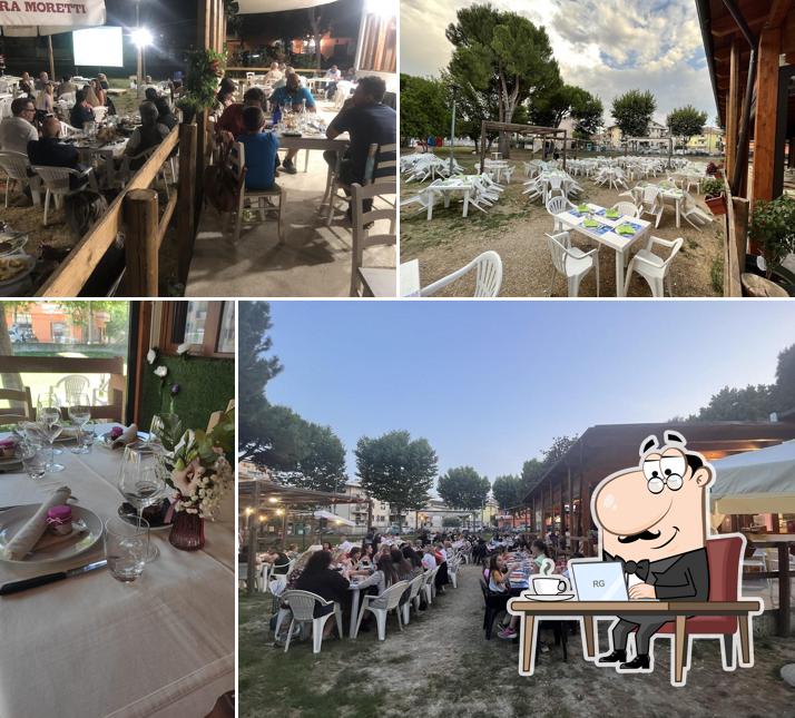 Dai un'occhiata agli interni di Osteria Battibecco braceria pinseria