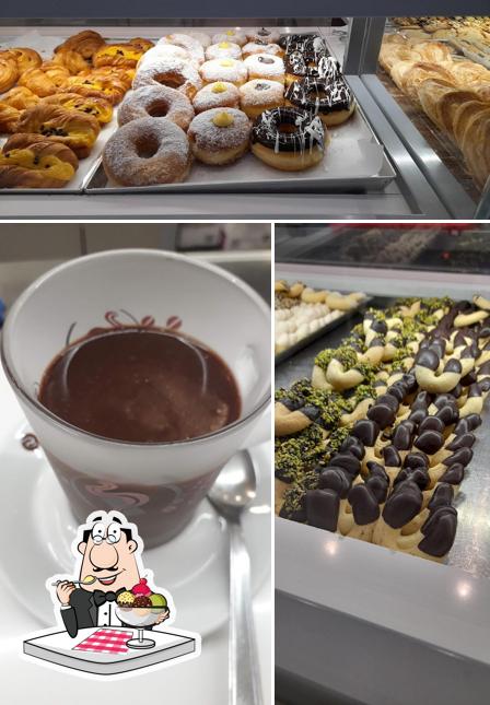 Caffe Torrino offre un'ampia selezione di dessert