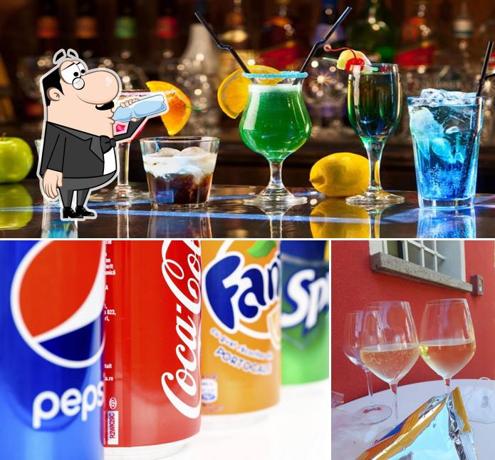 Goditi un drink dal menu