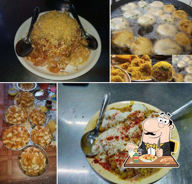 Pad thai at Suras Snacks Corner