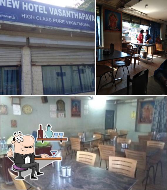 The interior of New Vasanthabhavan