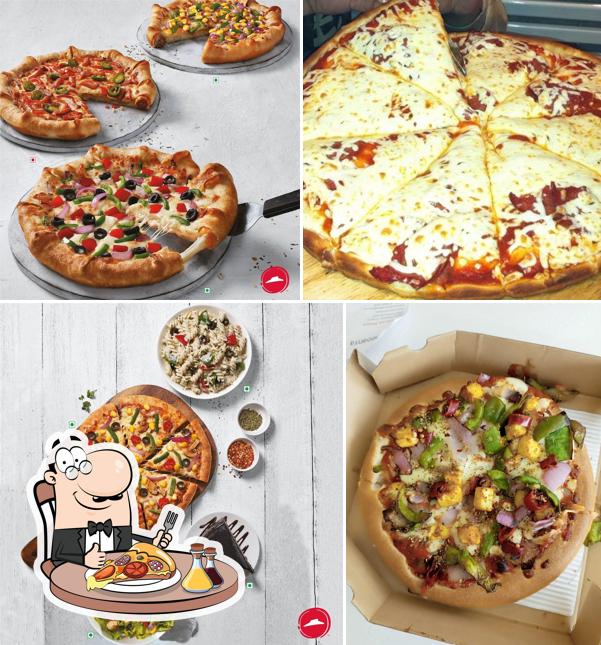 Try out pizza at Pizza Hut Medicity, Gurgaon