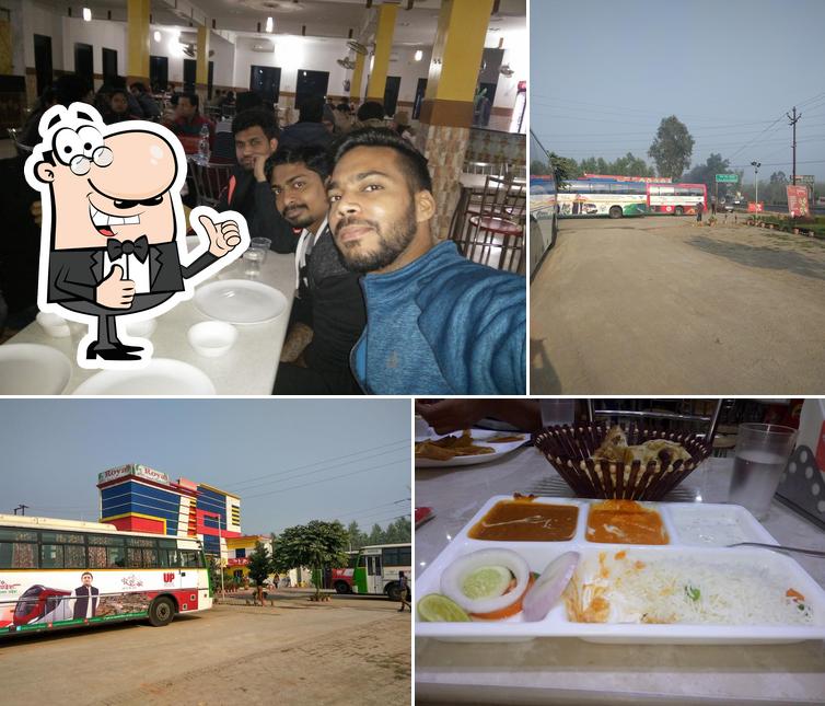 ROYAL TOUCH FOOD COURT