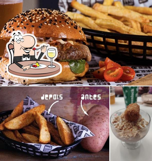 Platos en 1445 Burger Hamburgueria e Restaurante Salão e Delivery Vila Zelina Zona Leste-SP