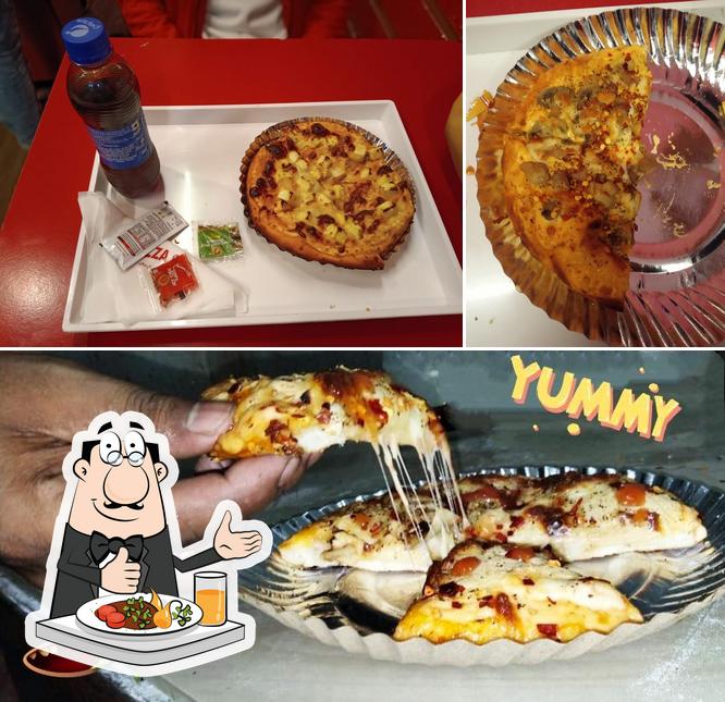 Food at Pizza Bar
