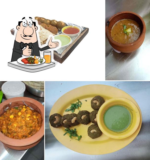 Food at Rajwada Vibes