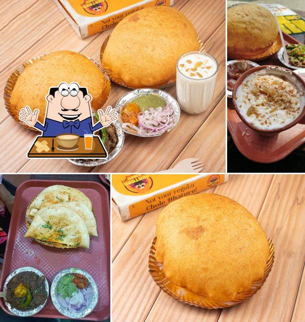 Clam chowder at Bhatura Singh - Kankurgachi