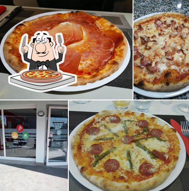 Ordina tra le svariate varianti di pizza