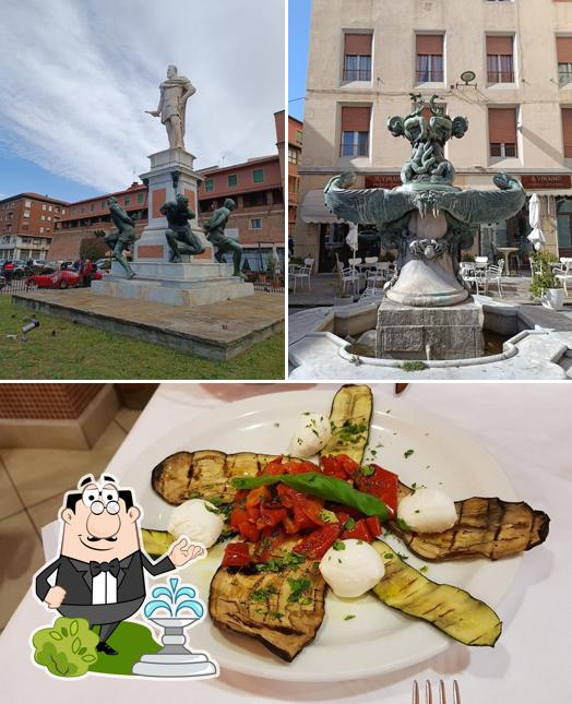 Tra le diverse cose da Antico ristorante i Quattro Mori dal 1953 si possono trovare la esterno e cibo