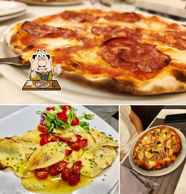 Prova una pizza a Clavdia Ristorante Pizzeria Piazza Barberini Prova una pizza a Clavdia Ristorante Pizzeria Piazza Barberini