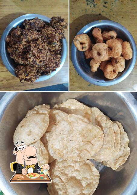Food at Sree Ganeshbhavan Hotel