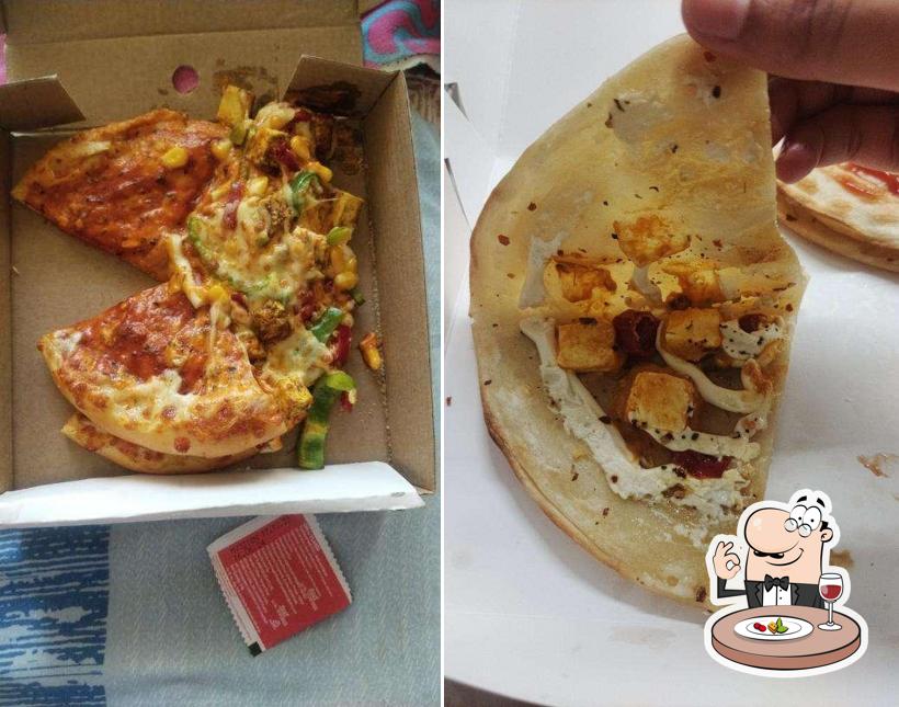 Food at La Pino'z Pizza (Bhat)