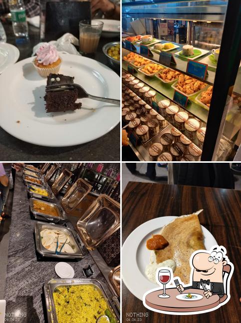 Food at Master Card Lounge