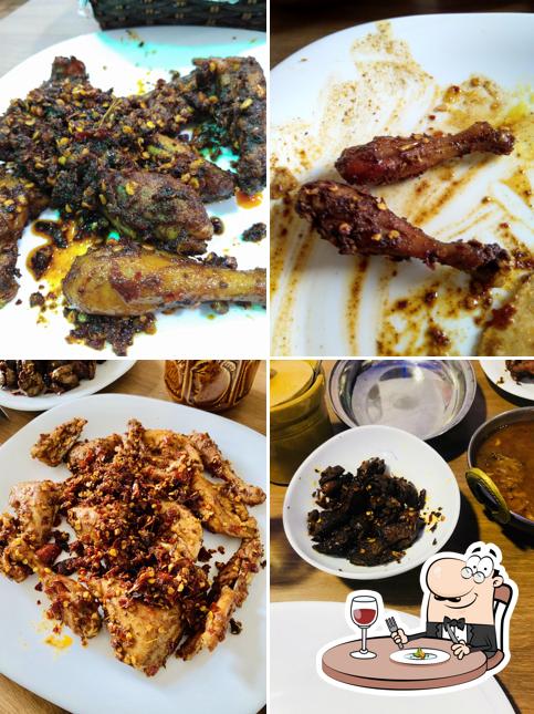 Hotel Rahmaniya Kethel's Chicken ( റഹ്മാനിയാ കേത്തൽസ് ചിക്കൻ )