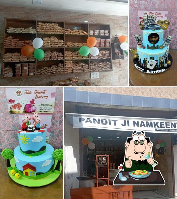 Food at PANDIT JI NAMKEENS