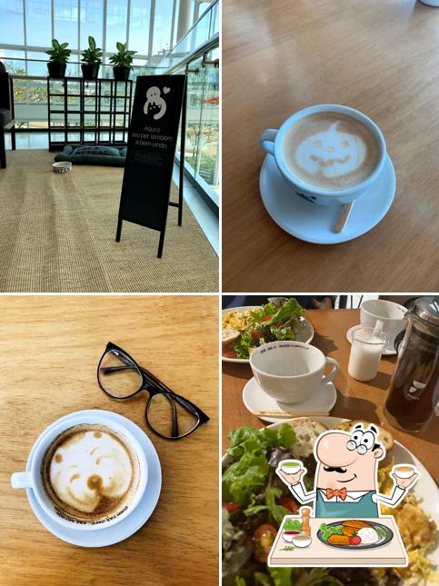 Comida em Café Cultura - Village Mall