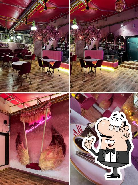 Check out how Sugar Daddy looks inside