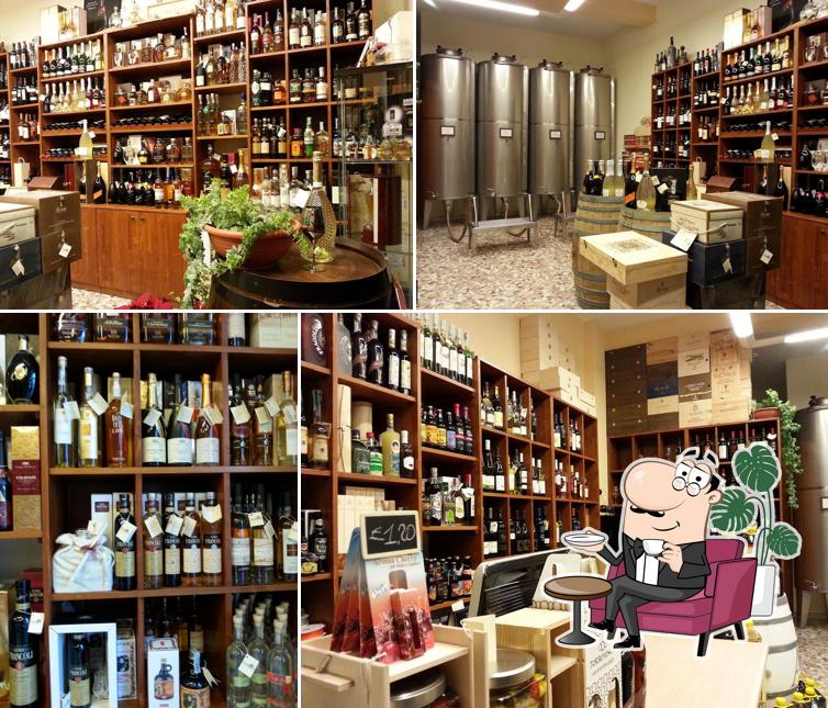 Gli interni di PerBacco Enoteca
