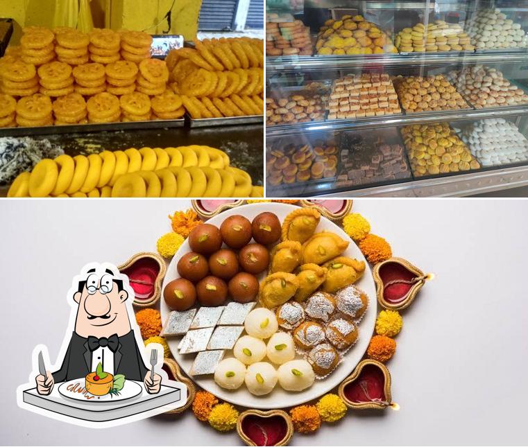 Food at Balaji Bakery kottayi