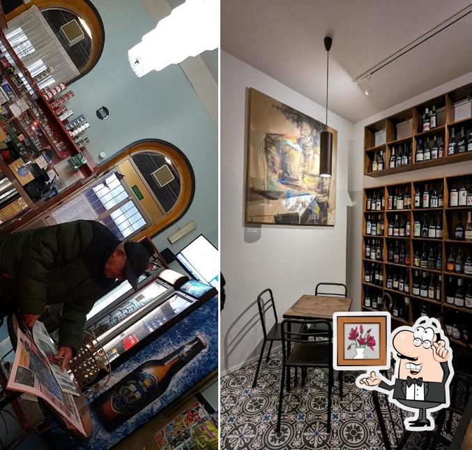 Siediti a un tavolo di Bar Caffè Stazione Di Rossi Marco