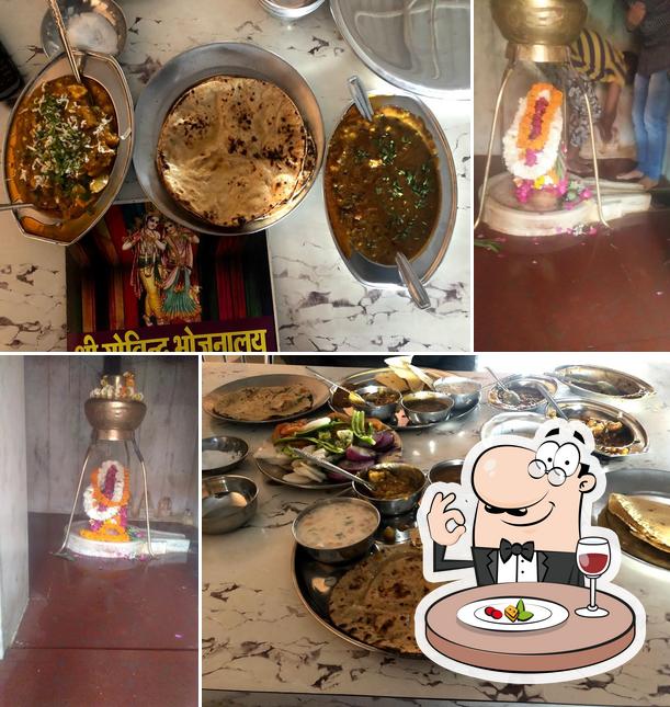 Food at Shri Govind Bhojnalaya family restaurant
