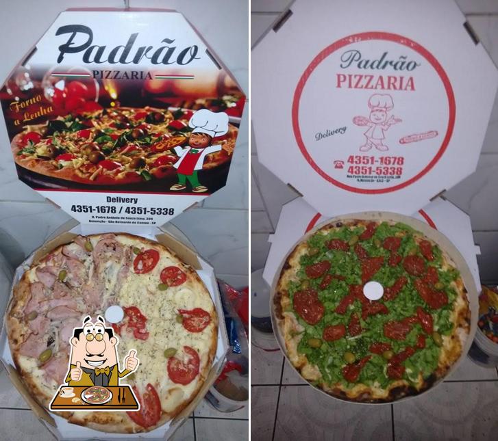 Peça diferentes tipos de pizza