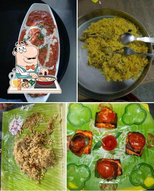 Fried rice at Arumugam Hotel