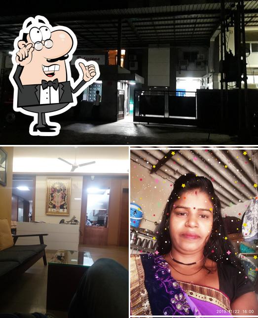 The interior of DELICIOUS FOODS