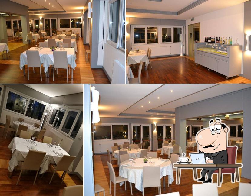 Gli interni di Jolly Restaurant
