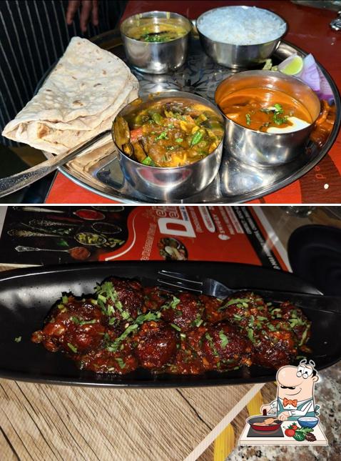 Chicken curry at Dehri Delight @MaaParvatiVatika