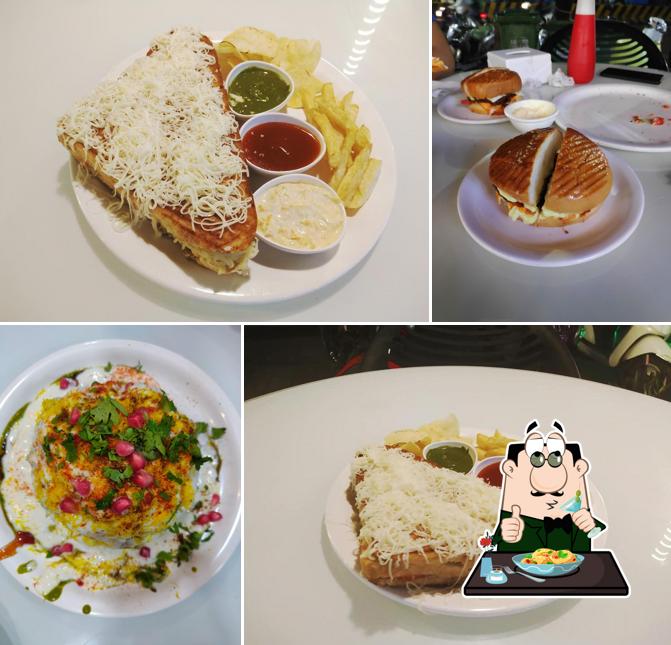 Food at Ajwa House of Fast food