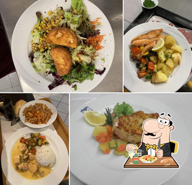 Platti al Ristorante No Name - Mensa e Self Service