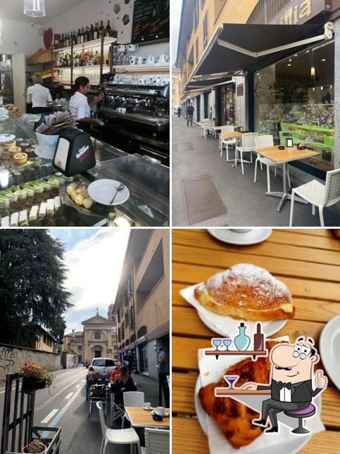 Siediti a un tavolo di Pasticceria De Castillia