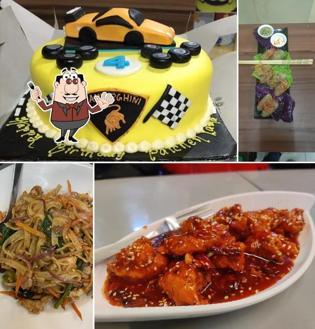 Food at Nanking Restaurant & Bakery