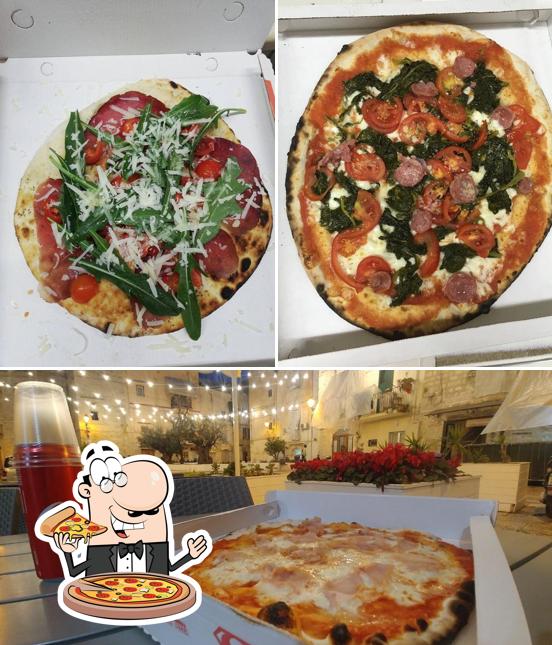 Scegli una pizza a Pizzeria Di Cosimo Mauro